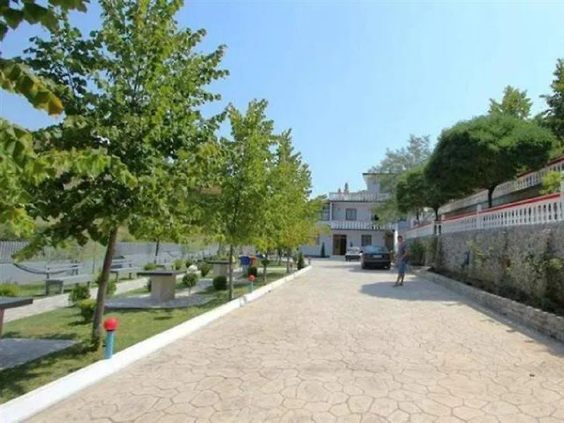 Boci Hotel Elbasan 2*,